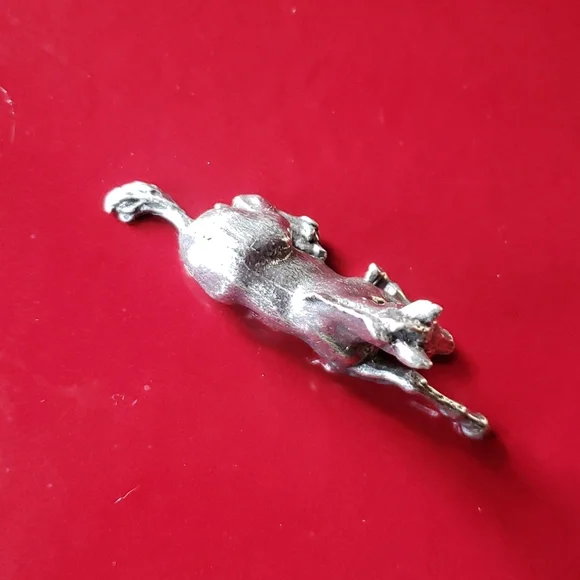 Pewter Foal - Picture 4 of 5